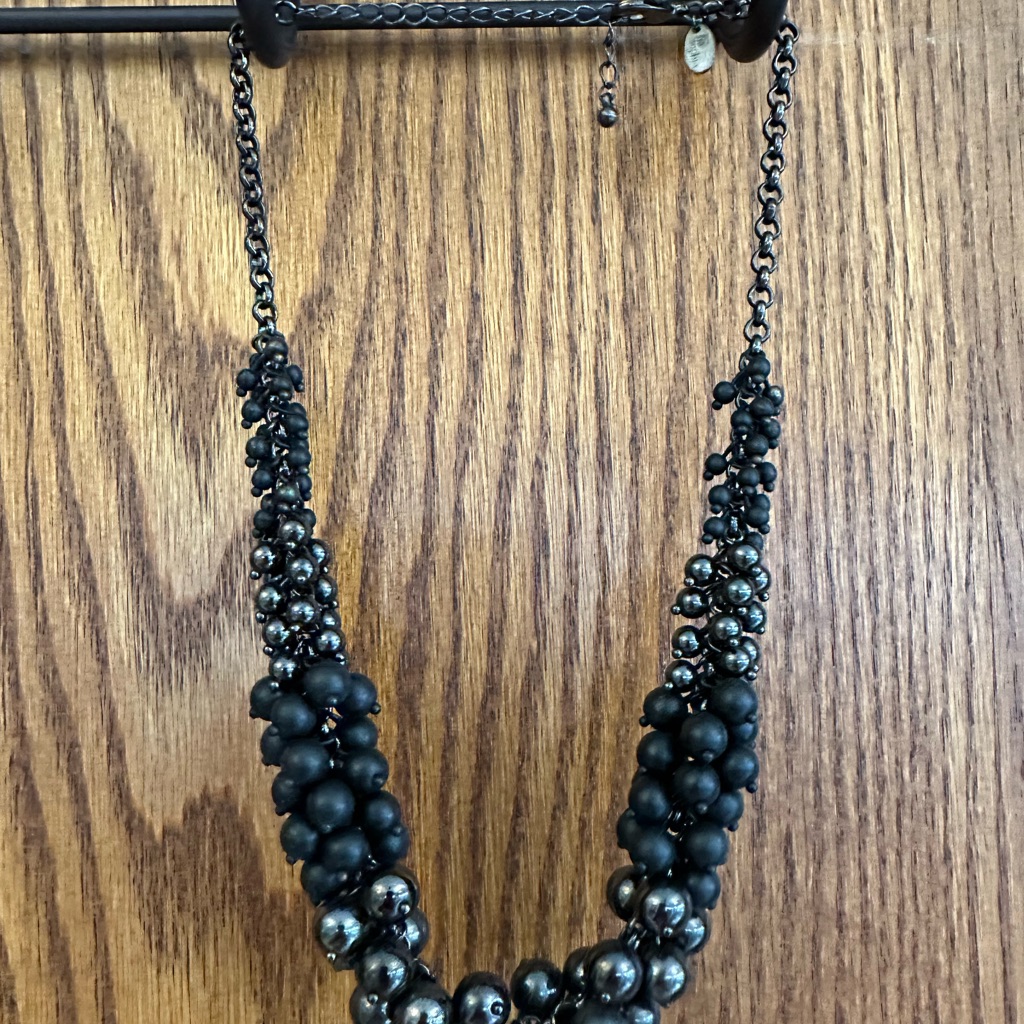 Elegant Black Beaded Necklace 24$
